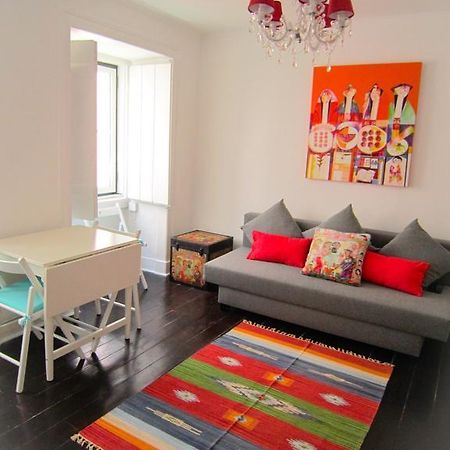 Ferienwohnung Shabby Chic Bairro Alto Lissabon Zimmer foto