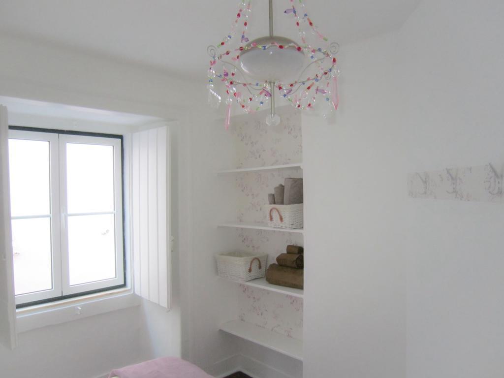 Ferienwohnung Shabby Chic Bairro Alto Lissabon Zimmer foto