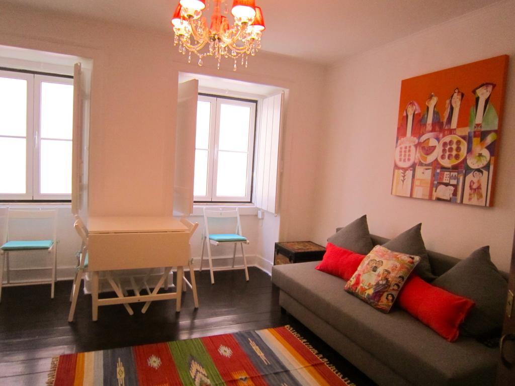 Ferienwohnung Shabby Chic Bairro Alto Lissabon Zimmer foto